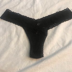 Victoria’s Secret The Lacie thong in black